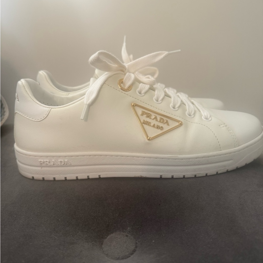 Prada Women's Cream Sneakers with Gold Accents - Picture 4 of 7